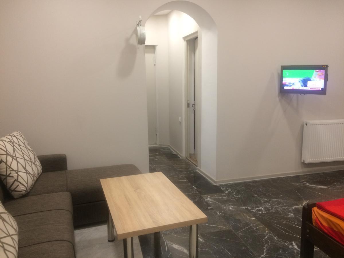 Luka Apartment Tbilisi Esterno foto