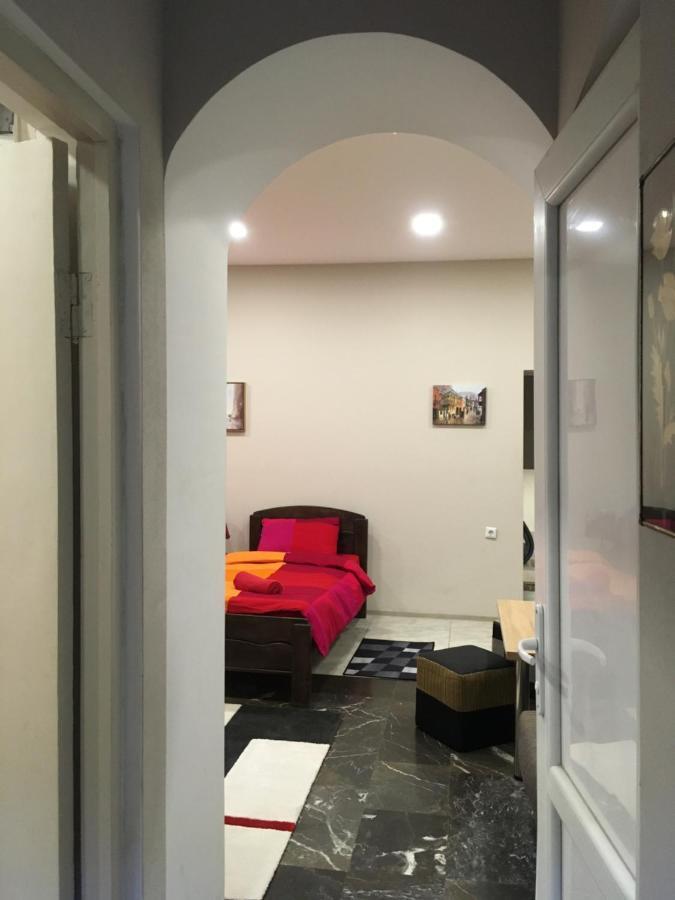 Luka Apartment Tbilisi Esterno foto