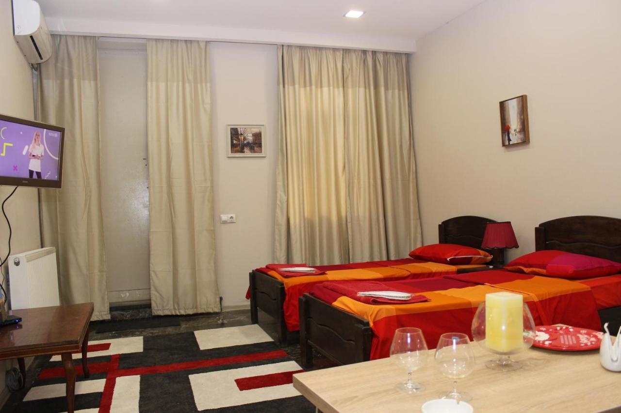 Luka Apartment Tbilisi Esterno foto
